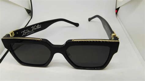 versace millionaire sunglasses.